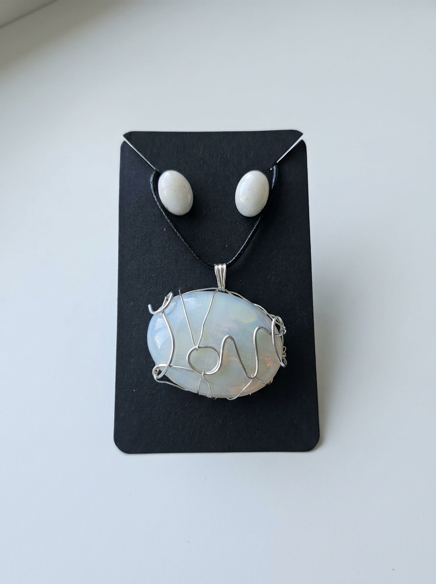 Velvet Alchemy: The Opal Love Spell Jewelry Set