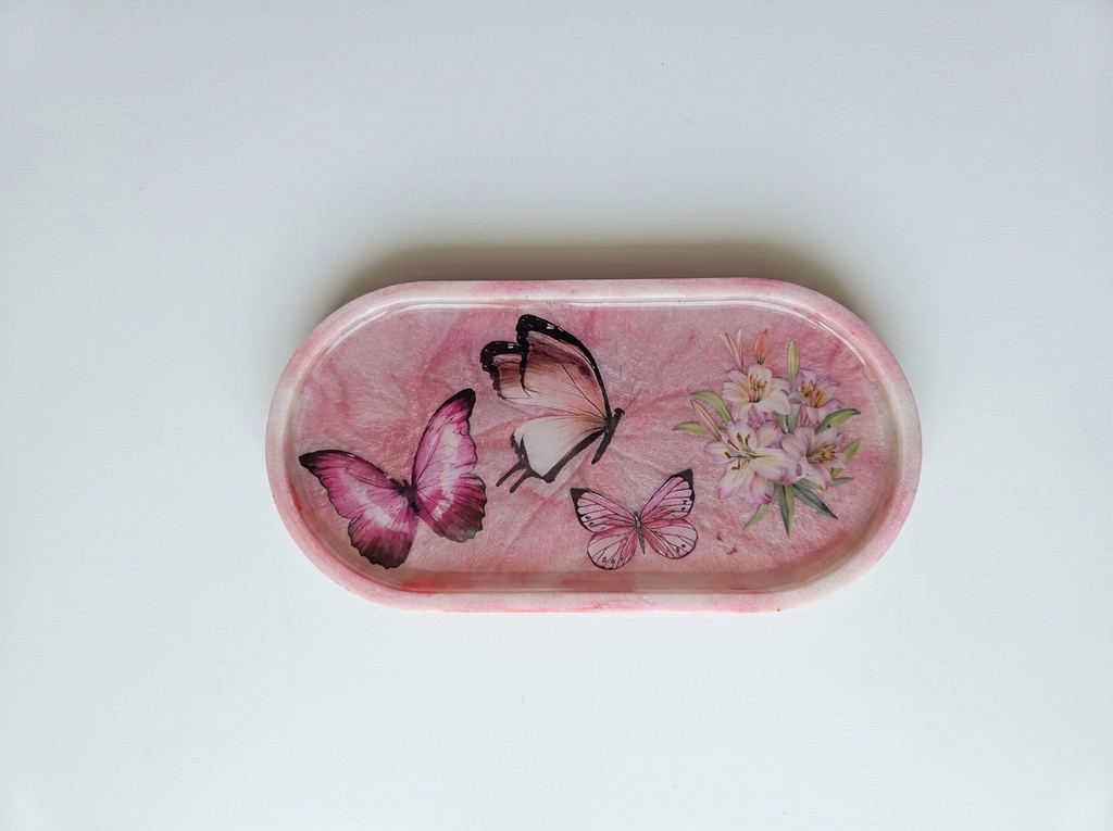 Blush Flutter LOVE Tray Set