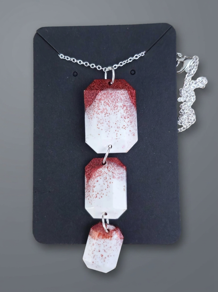 🖤 Crimson Veil Necklace #3